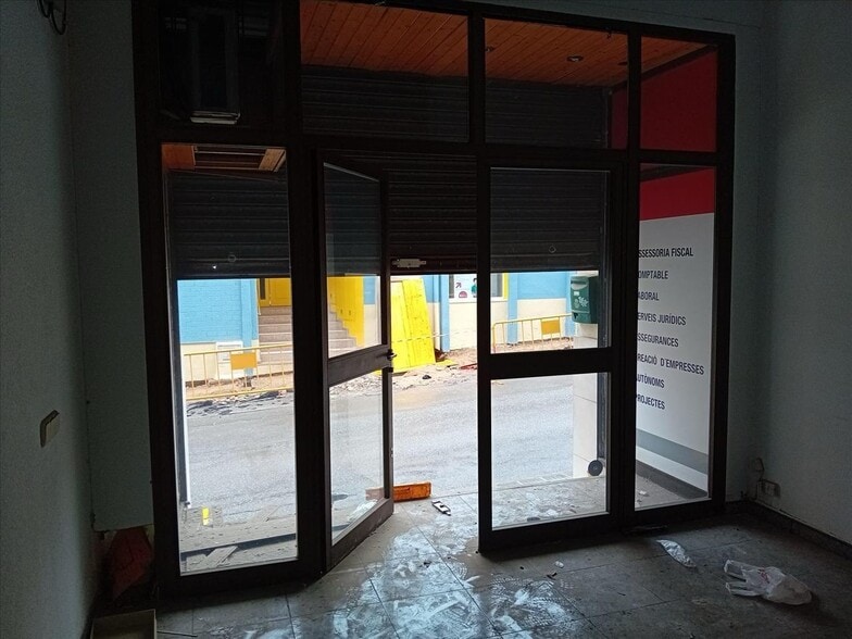 Edificio residencial en Malgrat de Mar, Barcelona en venta - Foto del interior - Imagen 2 de 9