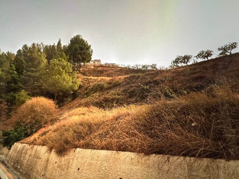 Terreno en Benamocarra, Málaga en venta - Foto de la construcción - Imagen 2 de 4