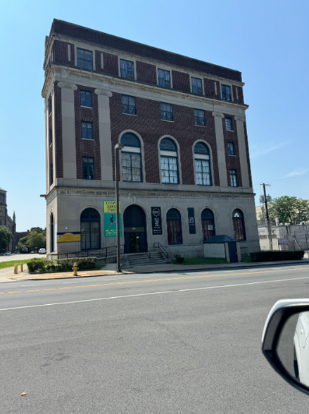 51 E 9th St, Chester, PA en alquiler - Foto del edificio - Imagen 3 de 3