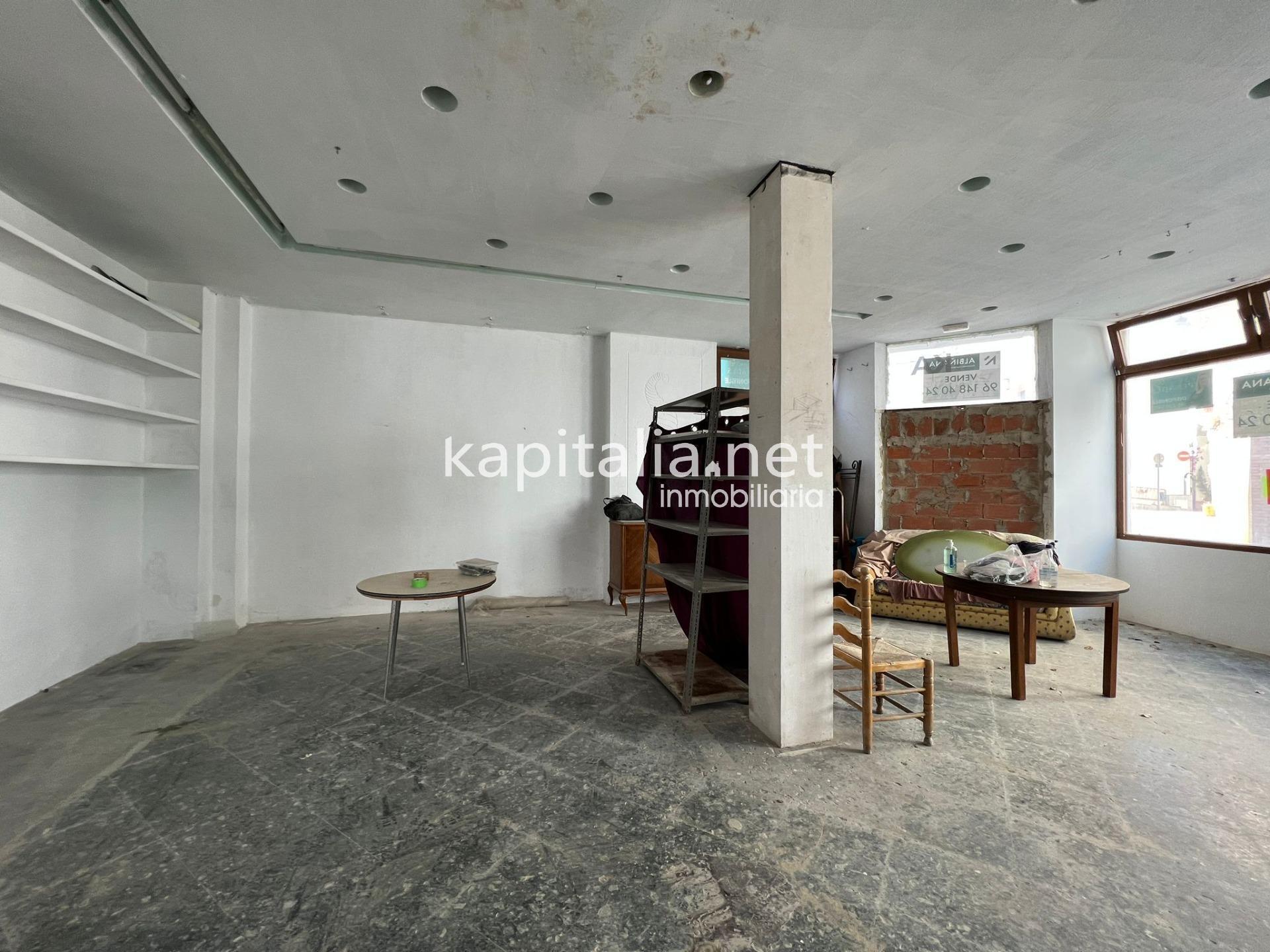 Local en Ontinyent, Valencia en venta Foto del edificio- Imagen 1 de 7