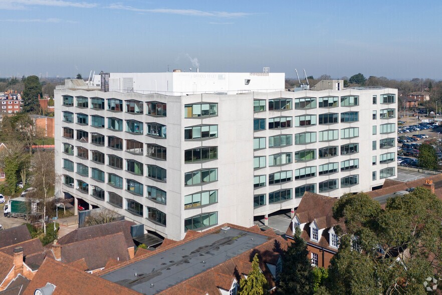 Blenheim Ct, Solihull en alquiler - Foto del edificio - Imagen 2 de 11