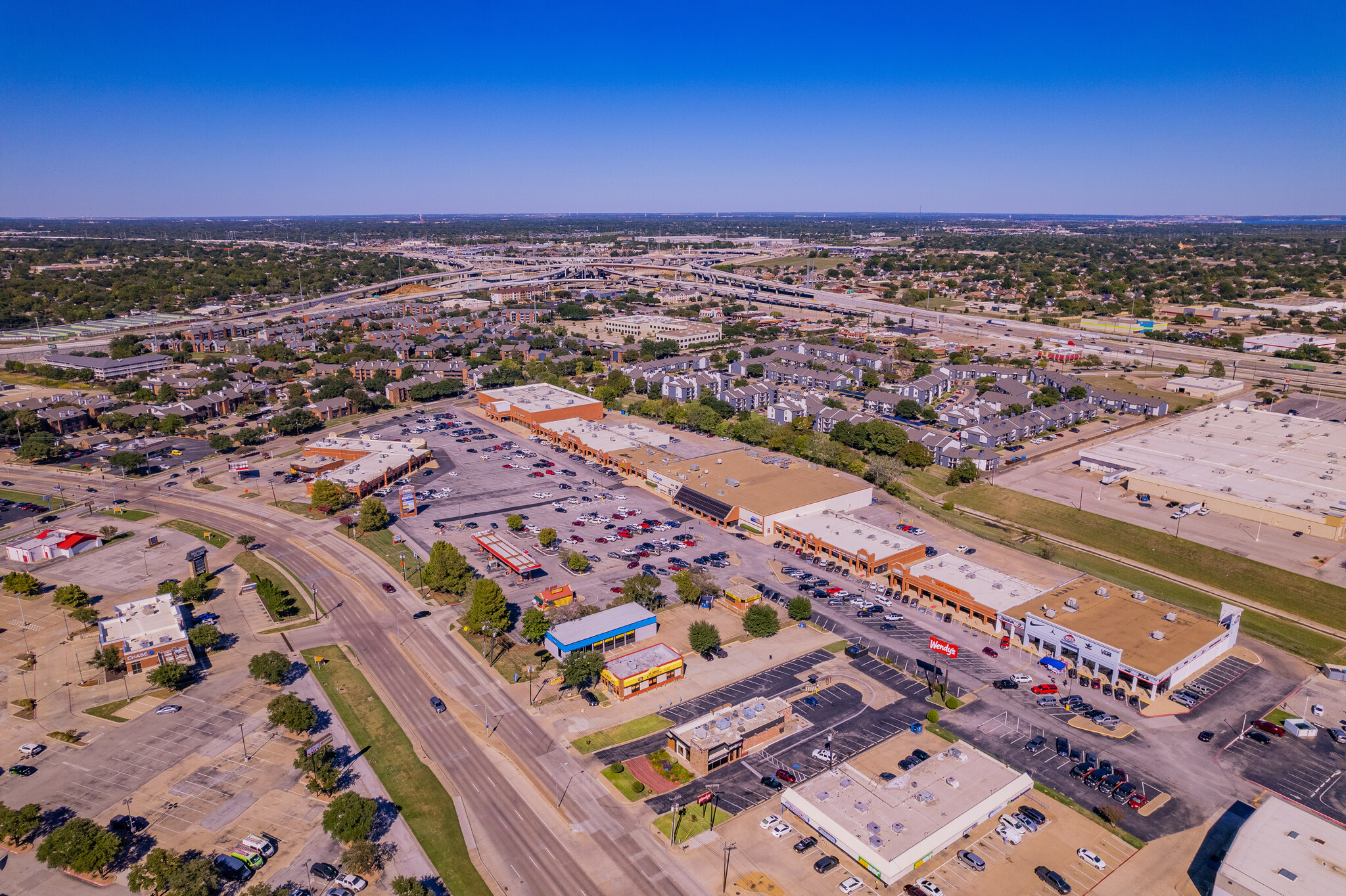 3600 Gus Thomasson Rd, Mesquite, TX en alquiler Foto del edificio- Imagen 1 de 8