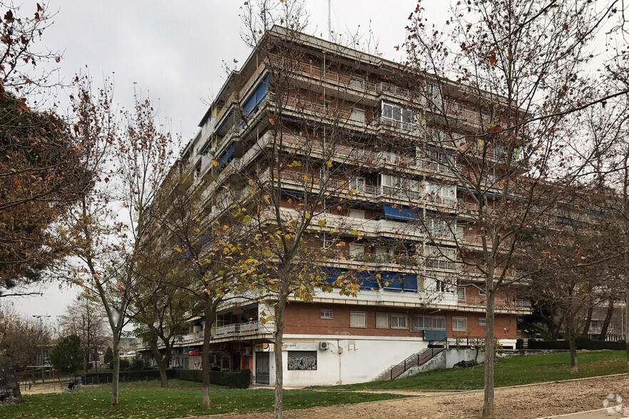 Calle Alonso Cano, 3, Móstoles, Madrid en venta - Foto del edificio - Imagen 2 de 2