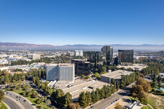 21700 Oxnard St, Woodland Hills, CA - vista aérea  vista de mapa