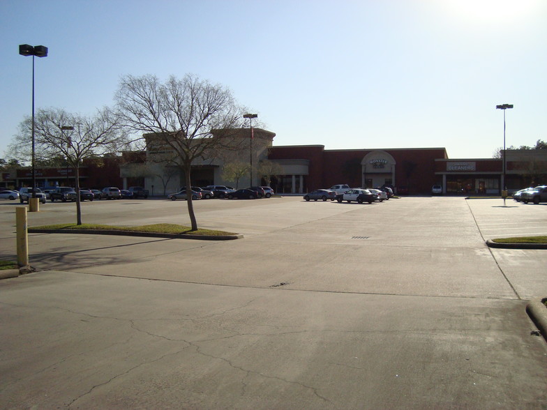 I69/59 Kingwood Shopping Center PAD Site .098 ACS, Kingwood, TX en venta - Foto del edificio - Imagen 3 de 3