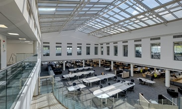 Arden Point, Solihull Parkway, Birmingham en alquiler Foto del interior- Imagen 1 de 3