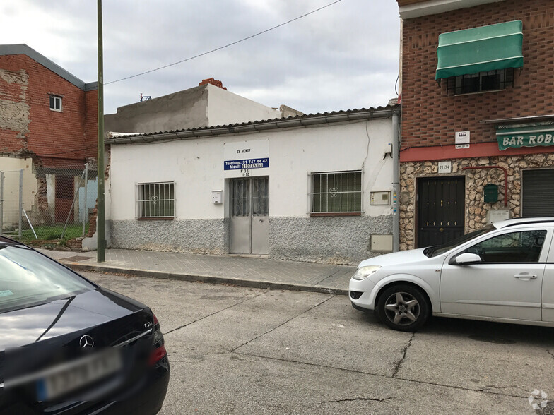 Calle de Octubre, 36, Madrid, Madrid en venta - Foto del edificio - Imagen 1 de 2