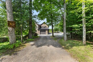 Más detalles de 57 Rue Allan, Brownsburg-chatham, QC - Edificio residencial en venta