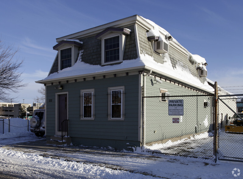 222 Chestnut St, Providence, RI en alquiler - Foto del edificio - Imagen 2 de 3