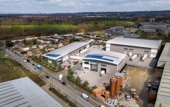156-160 Beddington Ln, Croydon en alquiler Foto del edificio- Imagen 1 de 1