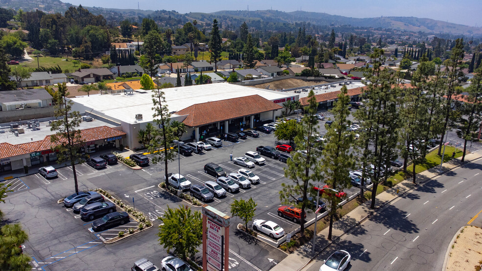 19756 Colima Rd, Rowland Heights, CA en alquiler - Foto del edificio - Imagen 3 de 9