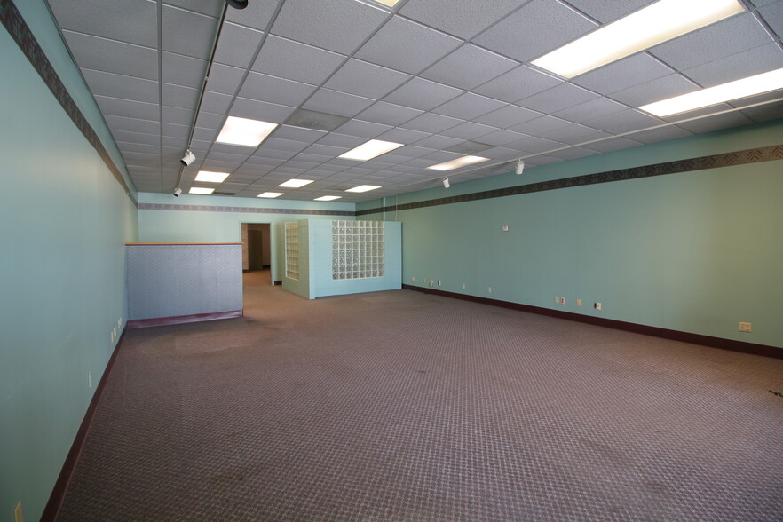 1001 N Western Ave, Marion, IN en alquiler - Foto del interior - Imagen 3 de 9