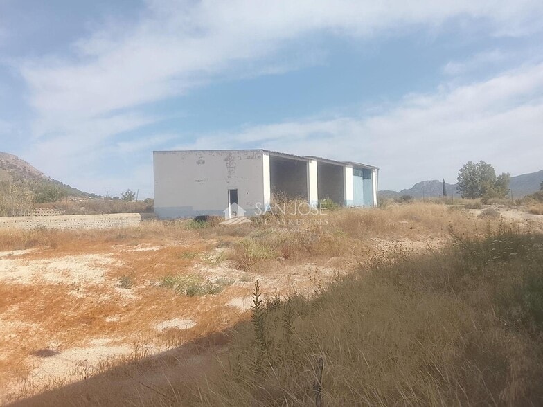 Nave en La Romana en venta - Foto del edificio - Imagen 3 de 8