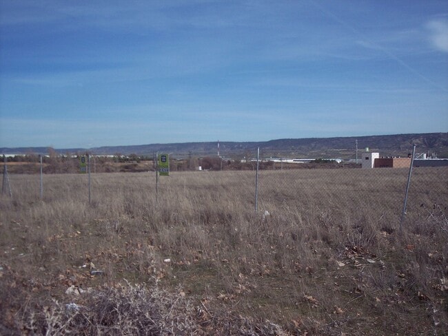 Más detalles de Conjunto de dos solares – Terreno en venta, Meco