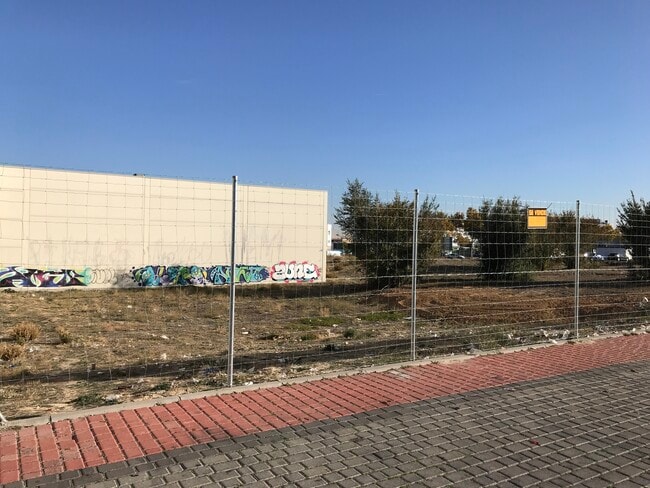 Más detalles de Calle San Mamés, 41, Madrid - Terreno en venta