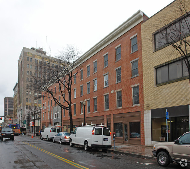 1001 Main St, Bridgeport, CT en alquiler - Foto del edificio - Imagen 2 de 3