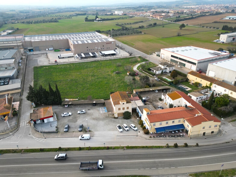 Carrer Espígol, 14, Vilafant, Gerona en venta - Vista aérea - Imagen 2 de 11