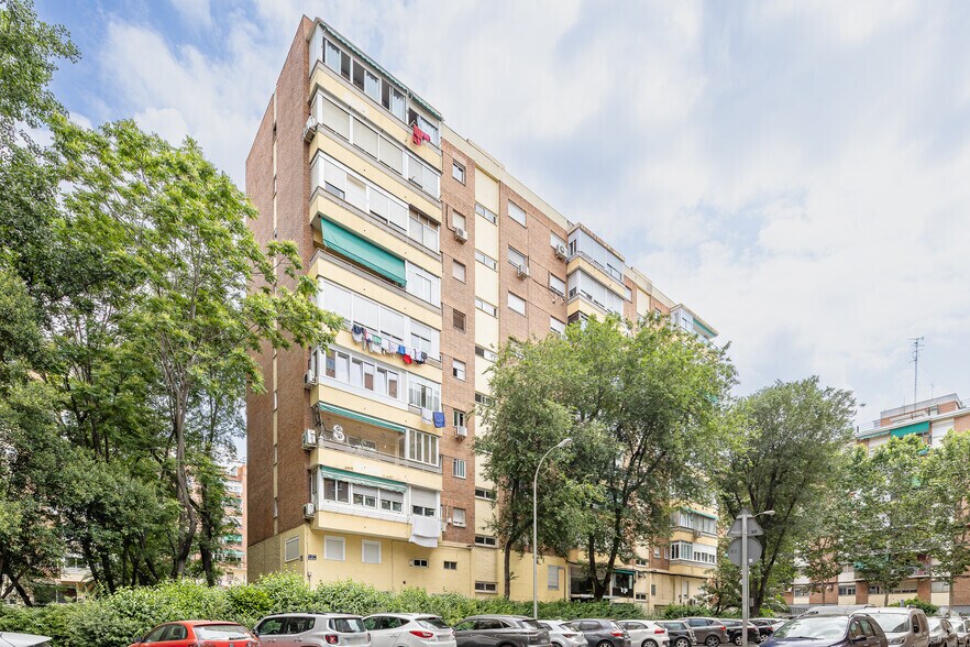 Calle de Aguilón, 11, Madrid, Madrid en venta - Foto principal - Imagen 1 de 1