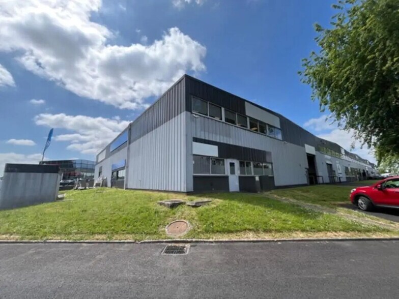 16-34 Rue Du Buisson Aux Fraises, Massy en alquiler - Foto del edificio - Imagen 3 de 20