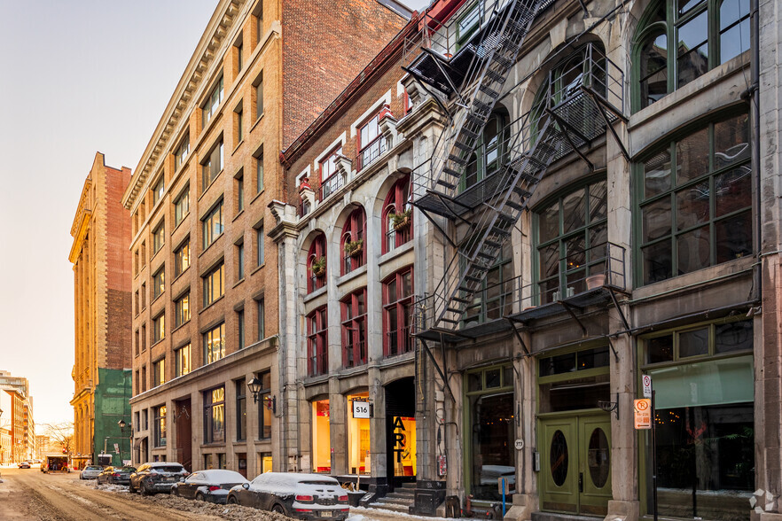 377 Rue Saint-Paul O, Montréal, QC en alquiler - Foto del edificio - Imagen 3 de 4