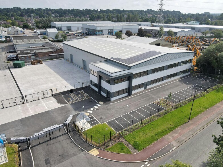 George Richards Way, Altrincham en alquiler - Foto del edificio - Imagen 3 de 9