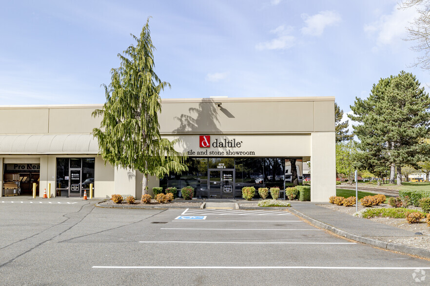 4215 95th St SW, Lakewood, WA en alquiler - Foto del edificio - Imagen 2 de 11