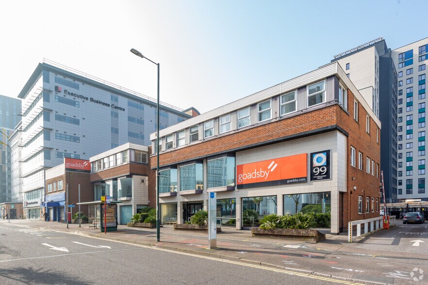 Bournemouth Development Opportunity cartera de 2 inmuebles en venta en LoopNet.es - Foto principal - Imagen 2 de 2