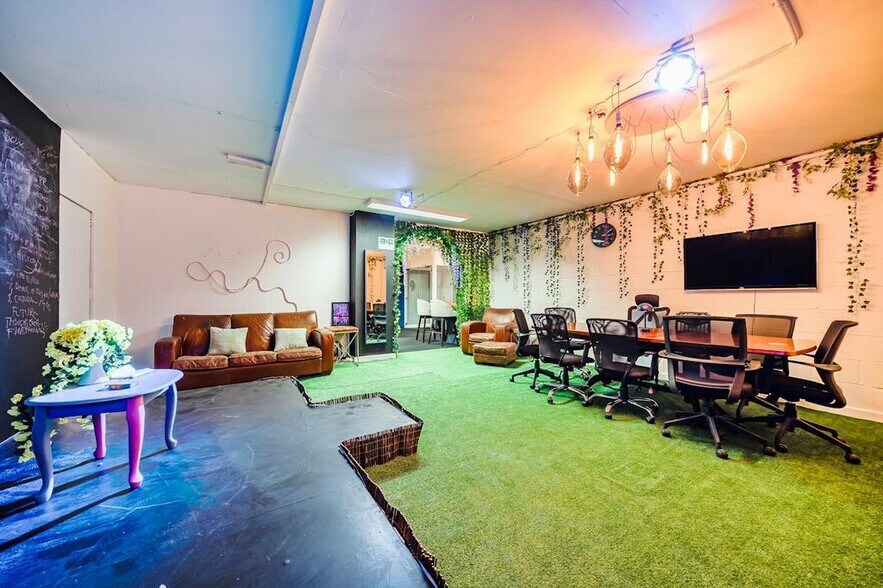 107 Drysdale St, London en alquiler - Foto del edificio - Imagen 2 de 13