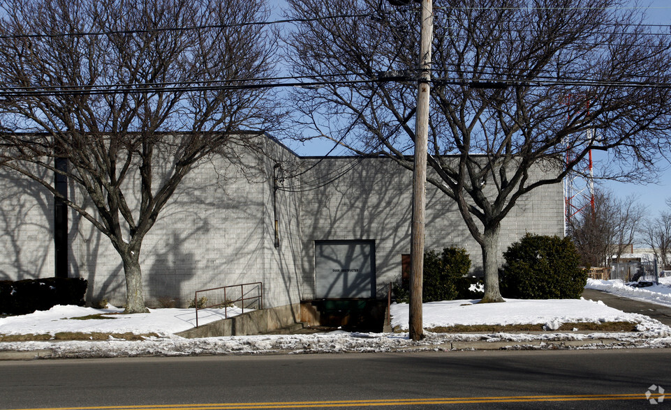 40 Allen Blvd, Farmingdale, NY en alquiler - Foto del edificio - Imagen 2 de 3