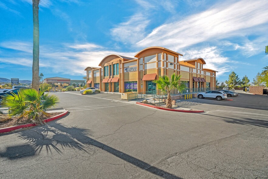 1510 W Horizon Ridge Pky, Henderson, NV en alquiler - Foto del edificio - Imagen 2 de 4