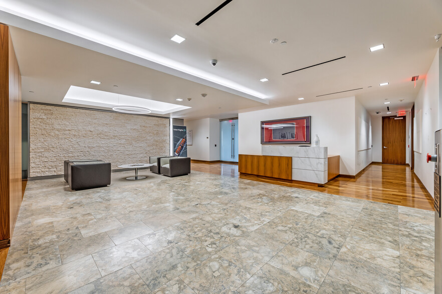 17021 Aldine Westfield Rd, Houston, TX en venta - Foto del interior - Imagen 2 de 11