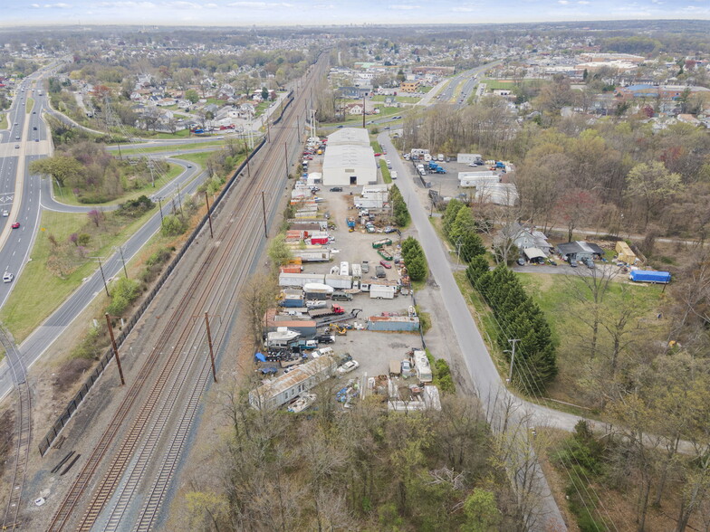 1701 Leland Ave, Middle River, MD en alquiler - Foto del edificio - Imagen 2 de 8