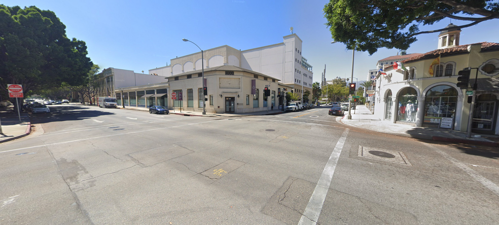 561 E Green St, Pasadena, CA en alquiler - Foto del edificio - Imagen 3 de 4