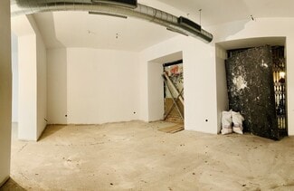 Más detalles de Calle Valverde, 20, Madrid - Edificio residencial​ en venta