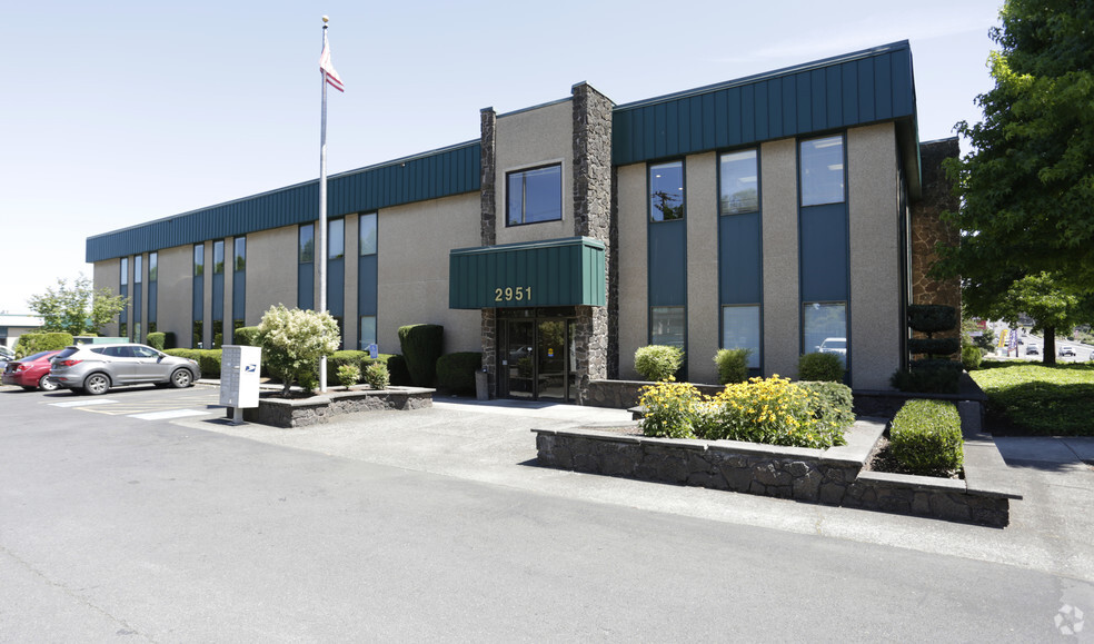 2951 NW Division St, Gresham, OR en alquiler - Foto del edificio - Imagen 3 de 8