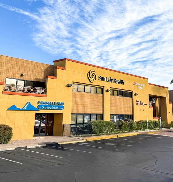 655 S Dobson Rd, Chandler, AZ en alquiler - Foto del edificio - Imagen 1 de 3