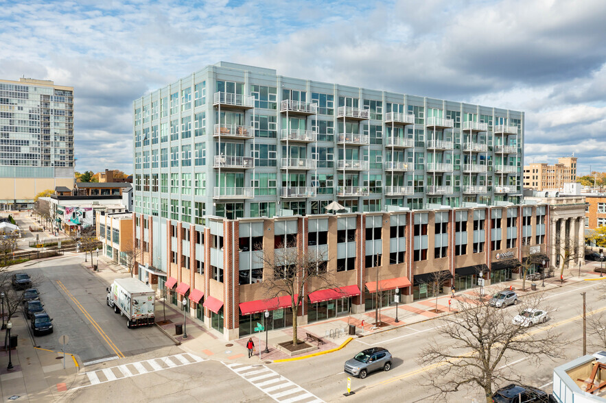 410-470 S Main St, Royal Oak, MI en venta - Foto del edificio - Imagen 1 de 2