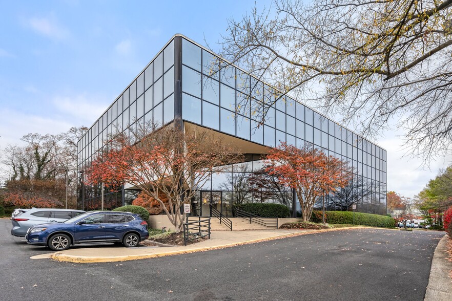 5350 Shawnee Rd, Alexandria, VA en venta - Foto del edificio - Imagen 3 de 4