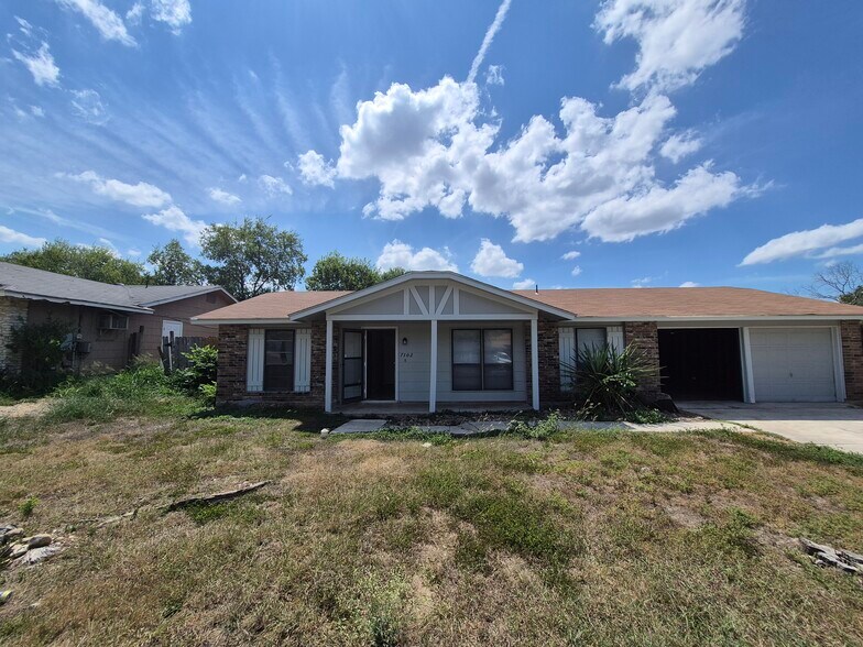 KC Rentals cartera de 5 inmuebles en venta en LoopNet.es - Foto del edificio - Imagen 1 de 11