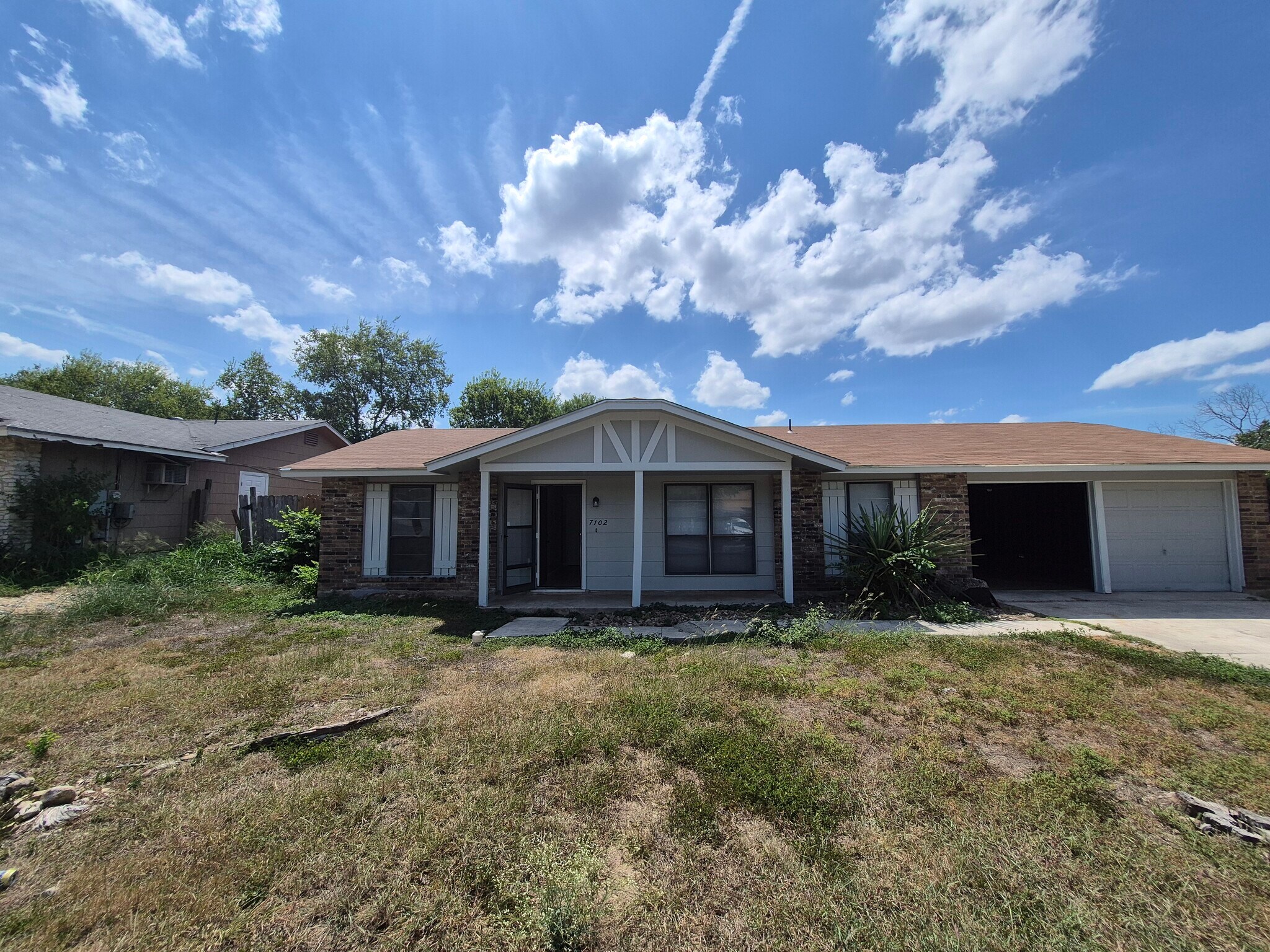 KC Rentals cartera de 5 inmuebles en venta en LoopNet.es Foto del edificio- Imagen 1 de 12