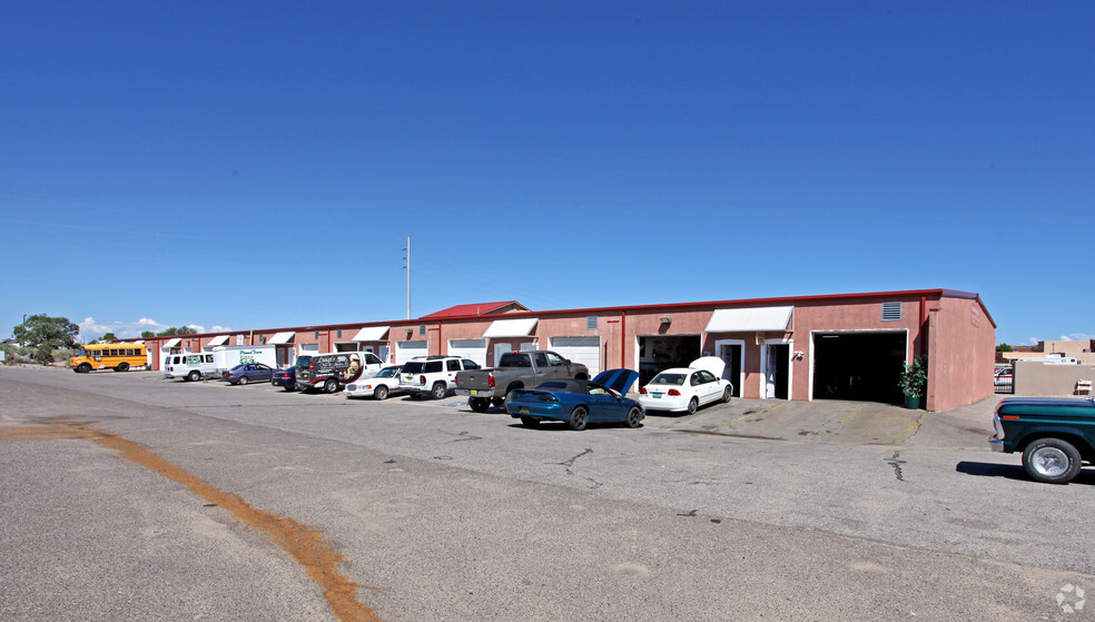 1534 Stephanie Rd SE, Rio Rancho, NM en alquiler - Foto del edificio - Imagen 2 de 3