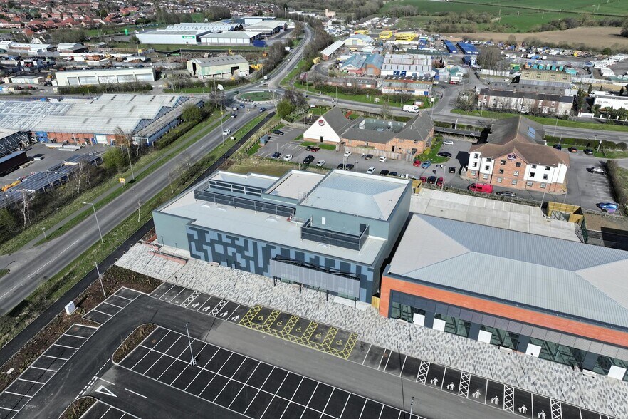 Tindale Crescent, Bishop Auckland en alquiler - Foto del edificio - Imagen 3 de 9