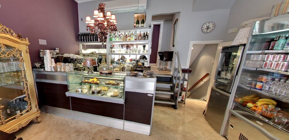 772 Finchley Rd, London en venta - Foto del edificio - Imagen 3 de 4