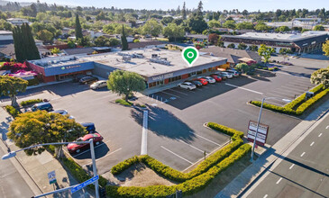 10215-10225 S De Anza Blvd, Cupertino, CA - VISTA AÉREA  vista de mapa - Image1