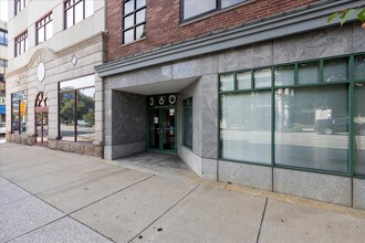 360 Delaware Ave, Buffalo, NY en alquiler Foto del edificio- Imagen 1 de 5