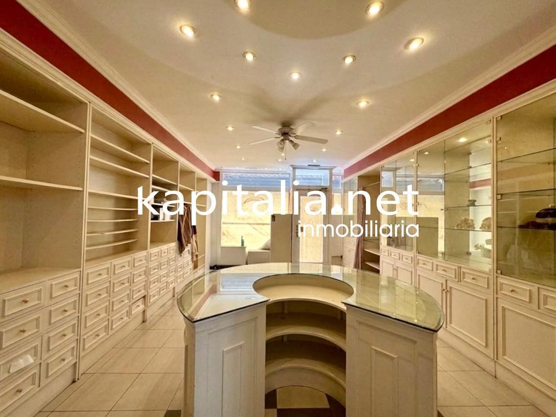 Local en Alcoy, Alicante en venta Foto del interior- Imagen 1 de 9