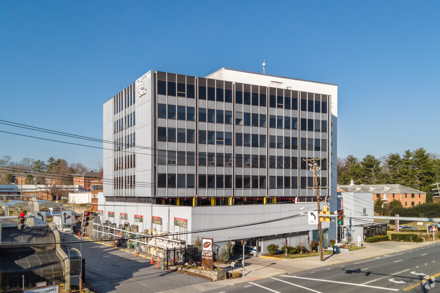 5272 River Rd, Bethesda, MD en alquiler - Foto del edificio - Imagen 2 de 6