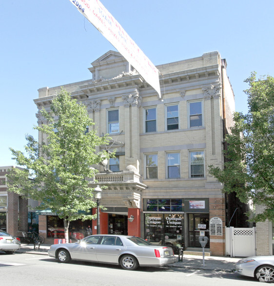 406 Main St, Metuchen, NJ en alquiler - Foto del edificio - Imagen 1 de 2