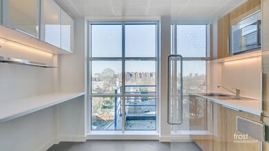 346-346A Kensington High St, London en alquiler Foto del interior- Imagen 1 de 6