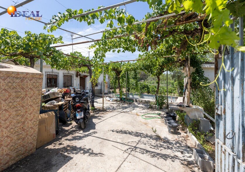 Terreno en La Zubia en venta - Foto del edificio - Imagen 3 de 32